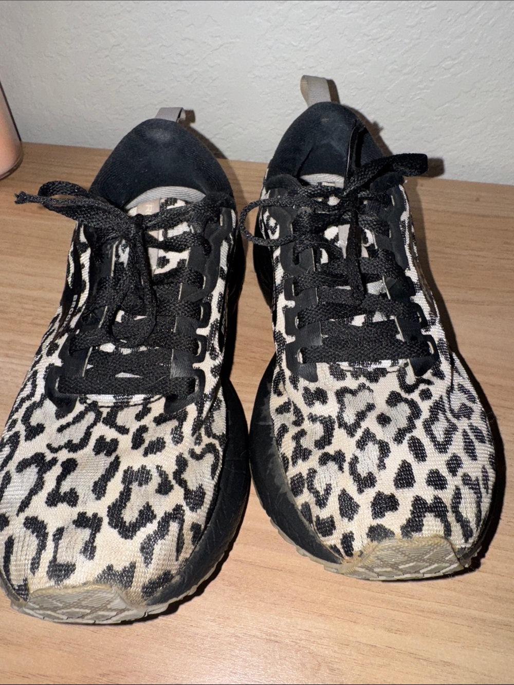 Brooks Revel Leopard Print Running Shoes - Black & White - Picture 3 of 4